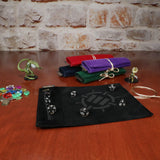 Enhance - Trousse + piste à dés Roll on a Scroll noir (Sortie en septembre 2025)