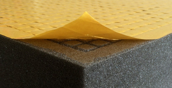 500 mm x 250 mm x 100 mm - Raster 20 mm - Pick and Pluck / Plateau mousse pré-cubé auto-adhésif